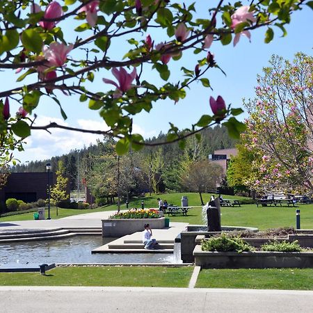 Ubc Okanagan Campus Kelowna Exterior photo